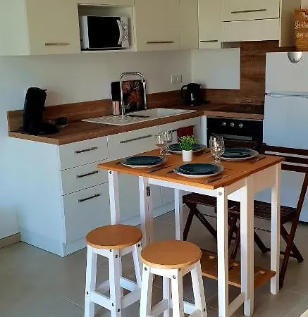 L'albizia Calme Et Confort 公寓 鲁西亚纳