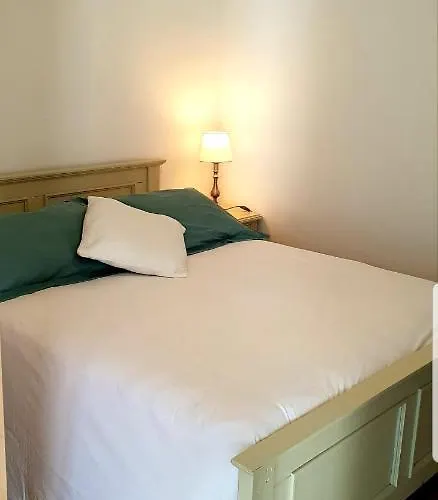 公寓 L'albizia Calme Et Confort *